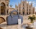 Borsetta a mano squadrata con zip