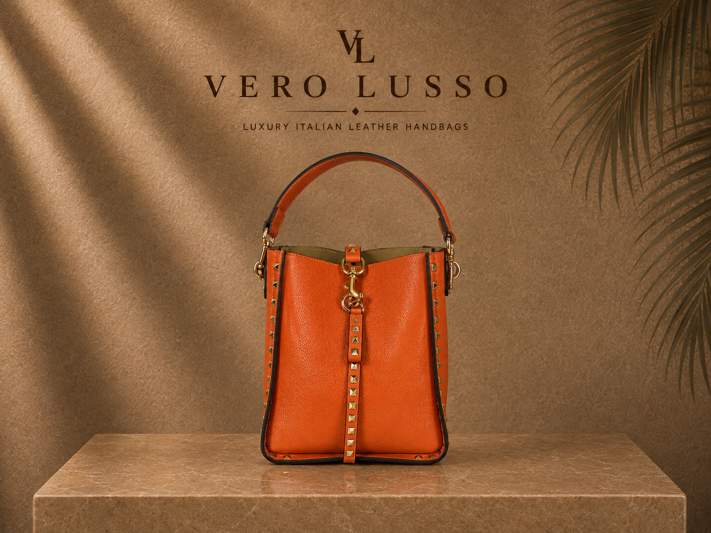 Shopper con pochette estraibile Piccola e Borchie Spike