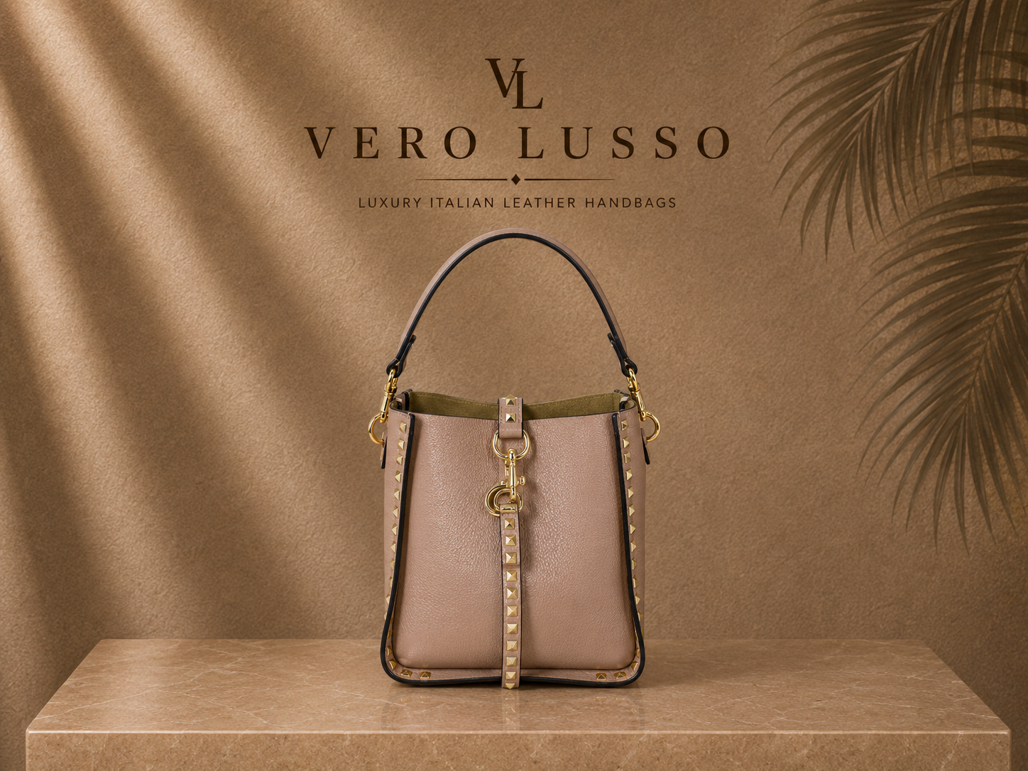 Shopper con pochette estraibile Piccola e Borchie Spike